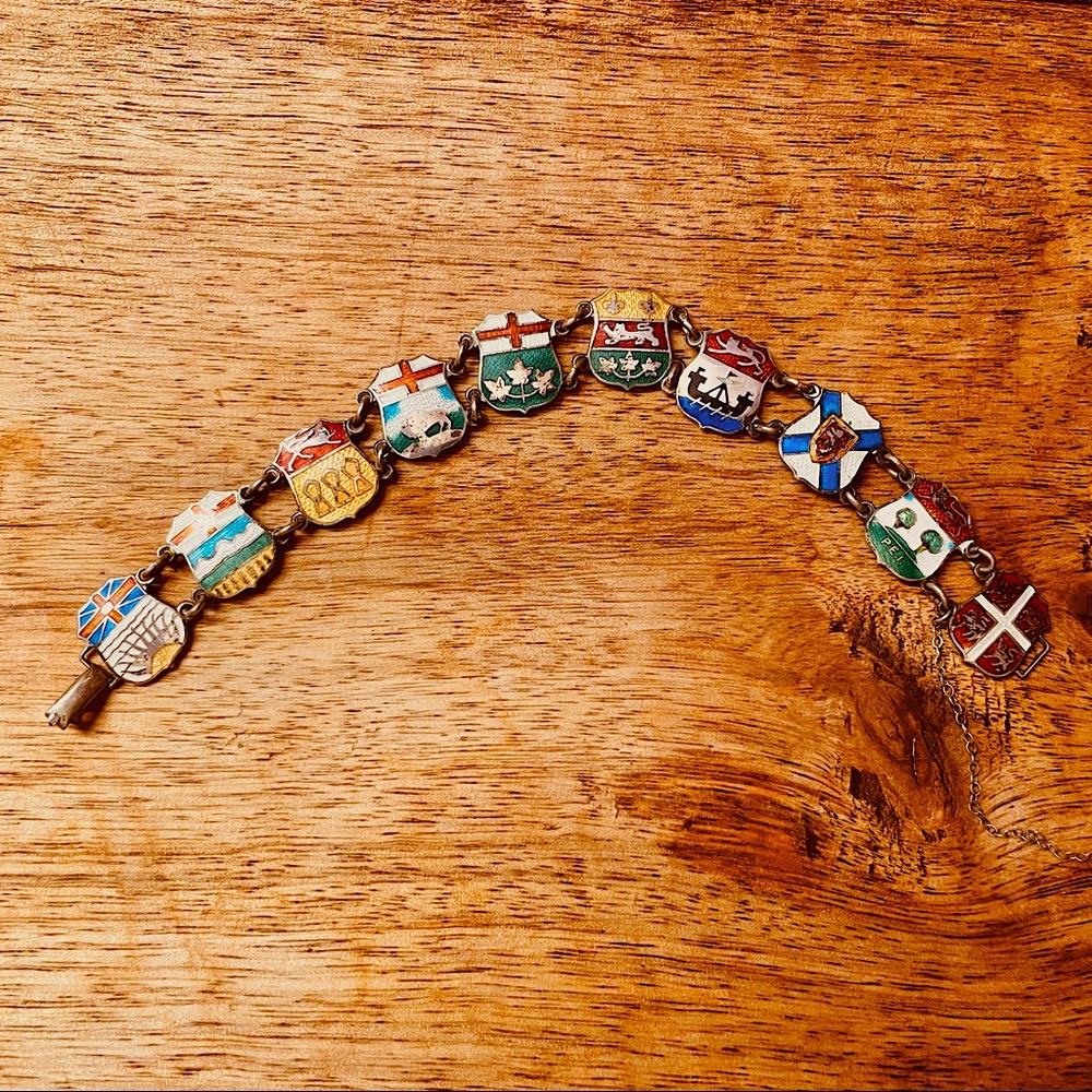 Vintage sterling silver 925 charm bracelet enamel Canadian provinces